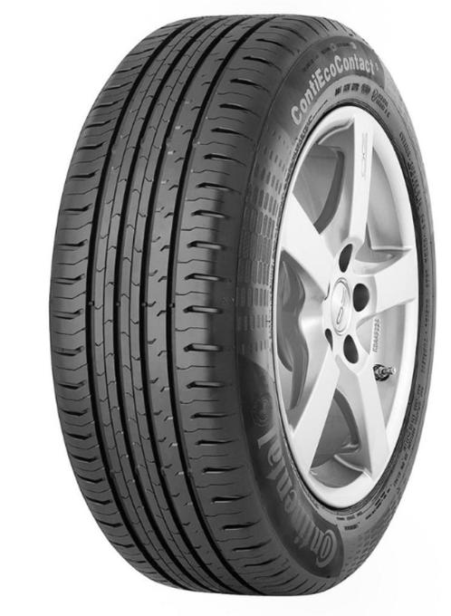 Toujours disponible - 4 pneus été Continental en bon état, Auto-onderdelen, Banden en Velgen, Band(en), Zomerbanden, 17 inch, 215 mm