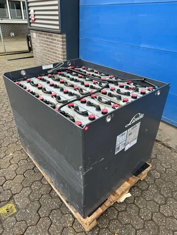 Diversen 80v 700Ah tractiebatterij heftruckbatterij beschikbaar voor biedingen