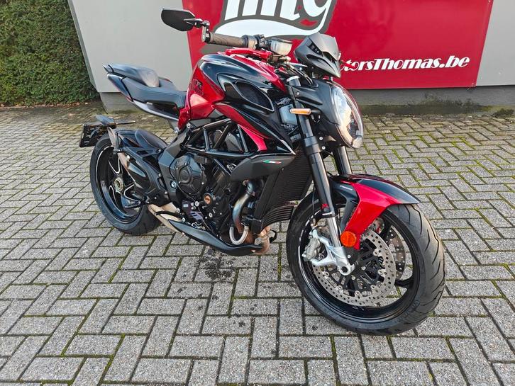 MV Agusta Brutale 800RR '22 3950km, Motoren, Motoren | MV Agusta, Bedrijf, Naked bike, meer dan 35 kW, 3 cilinders, Ophalen