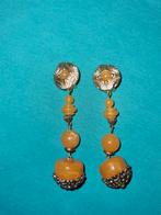 oorbellen hanger met clip amber- en goudkleur, Handtassen en Accessoires, Ophalen of Verzenden, Zo goed als nieuw, Overige kleuren