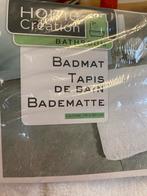 Nieuwe witte badmat, Huis en Inrichting, Badkamer | Badtextiel en Accessoires, Ophalen of Verzenden, Wit, Badmat