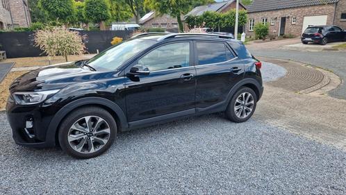 Kia Stonic 1.4 i !!! TOPSTAAT met maar 26000 km!!!, Auto's, Kia, Stonic, ABS, Achteruitrijcamera, Airbags, Airconditioning, Android Auto