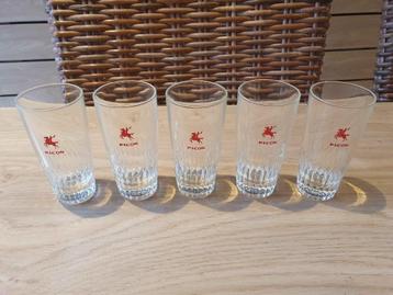 5 anciens petits verres Picon logo cheval rouge