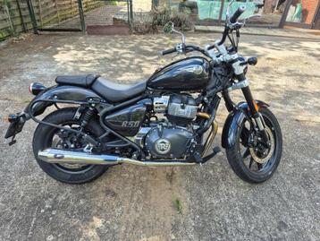 Royal enfield super meteor 650 zwart, Chopper, Particulier, Permis Moto A2 minimum, 650 cm³
