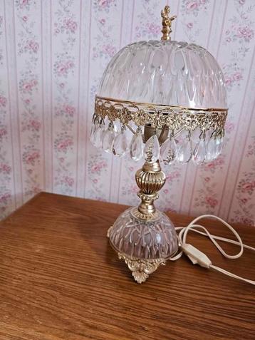 Lampe vintage style baroque – verre taillé et pampilles beschikbaar voor biedingen