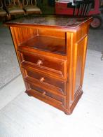 MACHONIE HOUTEN KAST, Enlèvement