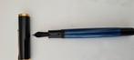 Pelikan M400 vulpen blauw perfecte staat 14 karaats M punt, Verzamelen, Pennenverzamelingen, Verzenden, Zo goed als nieuw, Vulpen