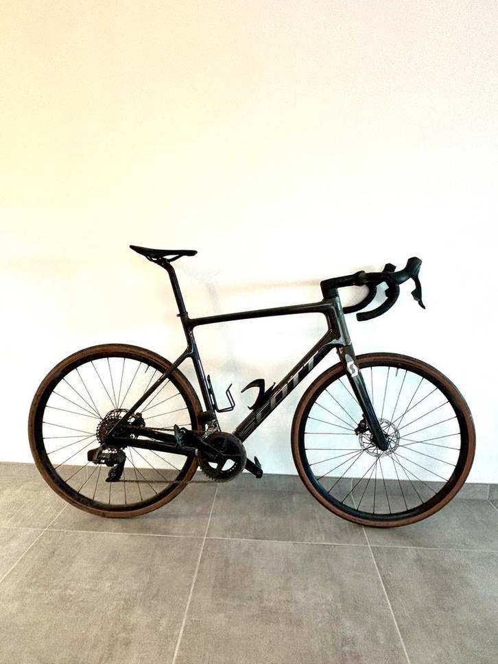 Racefiets Scott Addict 10 - maat XL, Fietsen en Brommers, Fietsen | Racefietsen, Zo goed als nieuw, Heren, 28 inch, Carbon, 57 tot 61 cm