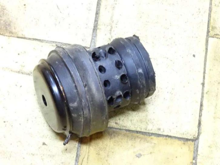 Motorsteunlager Vw Golf 3 / Vento / Passat/ Caddy 2 / Polo 3, Auto-onderdelen, Motor en Toebehoren, Oldtimer onderdelen, Seat