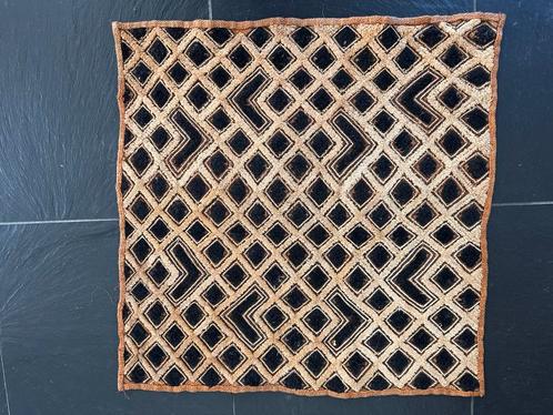 Shoowa Kuba Raffiaweefkunst Congo Kasai fluweel pré 1950, Antiek en Kunst, Kunst | Niet-Westerse kunst, Verzenden