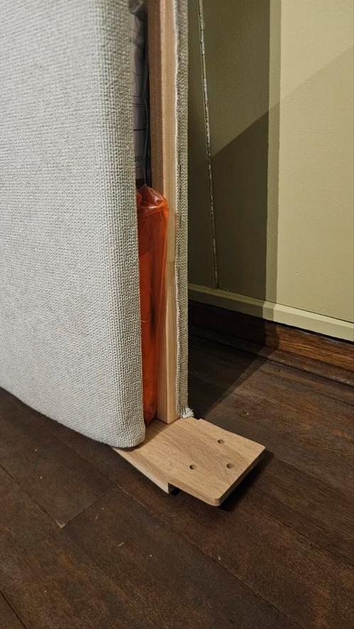 Licht eiken houten hoofdframe voor bed., Huis en Inrichting, Slaapkamer | Bedden, Nieuw, Tweepersoons, 180 cm, Hout, Ophalen