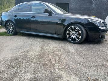 Bmw 525i e60 exterieurpakket M voor dealer of export  beschikbaar voor biedingen