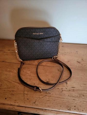 Handtas Michael Kors  beschikbaar voor biedingen