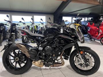 MV Agusta Dragster 800 beschikbaar voor biedingen