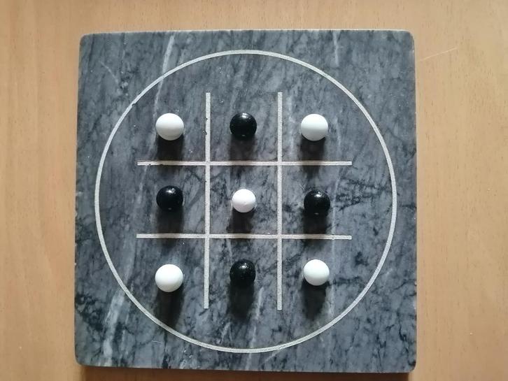 Jeu de morpion sur plateau en marbre, Hobby & Loisirs créatifs, Jeux de société | Jeux de plateau, Comme neuf, 1 ou 2 joueurs