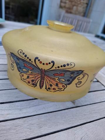 Opaline glas lamparmatuur beschikbaar voor biedingen