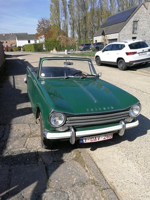 Triumph Herald Cabrio + onderdelen + BMW 2002 (onderdelen), Auto's, Oldtimers, Particulier, Open dak, Triumph, Benzine, Cabriolet