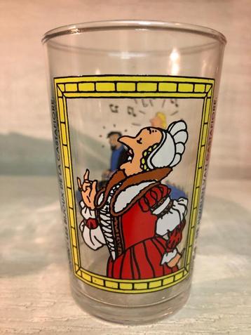 Verre n 02/ Verre Tintin Les Bijoux de la Castafiore beschikbaar voor biedingen