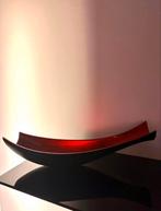 Vasque laquée rouge et noir, Enlèvement, Comme neuf