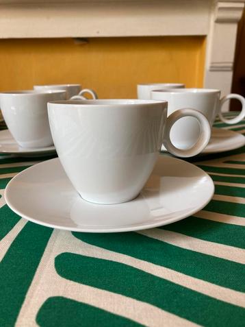 VARIO koffiekoppen& schotels Thomas Rosenthal.  beschikbaar voor biedingen