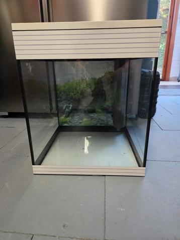 Aquarium Aksoll Pure M, 44 liter beschikbaar voor biedingen