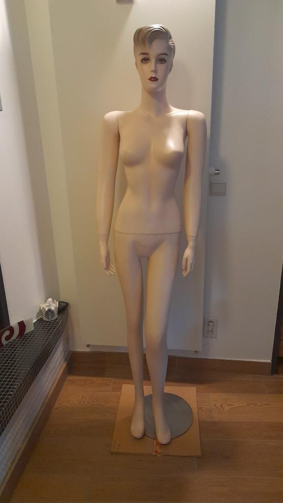 etalagepop vrouwelijk complete figuur, Hobby en Vrije tijd, Naaien en Fournituren, Gebruikt, Paspop, Ophalen