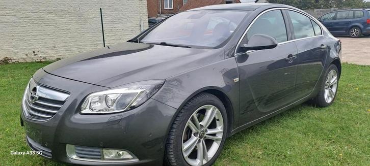 Opel insignia 2L diesel berline boite automatique roul bien, Auto's, Opel, Bedrijf, Te koop, Insignia, ABS, Adaptieve lichten