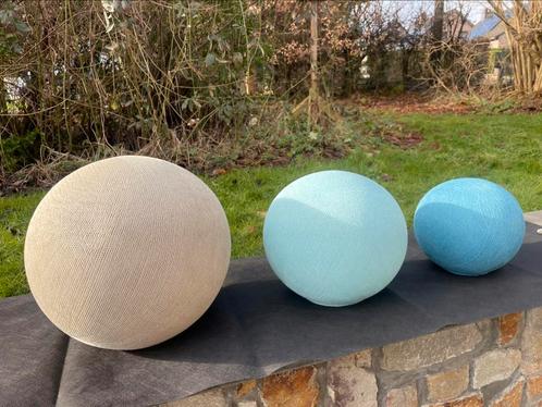 Suspension trio de boules, Huis en Inrichting, Lampen | Kroonluchters, Zo goed als nieuw, Stof, Overige materialen, Ophalen