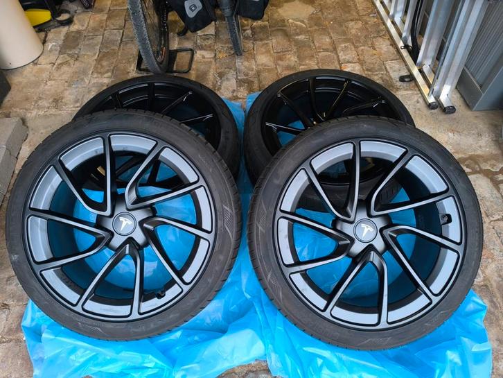 Tesla Warp Performance Replica 19", Autos : Divers, Pièces de sport automobile, Enlèvement