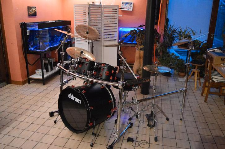 Batterie hybride D DRUM, Muziek en Instrumenten, Drumstellen en Slagwerk, Zo goed als nieuw, Overige merken, Elektronisch, Ophalen