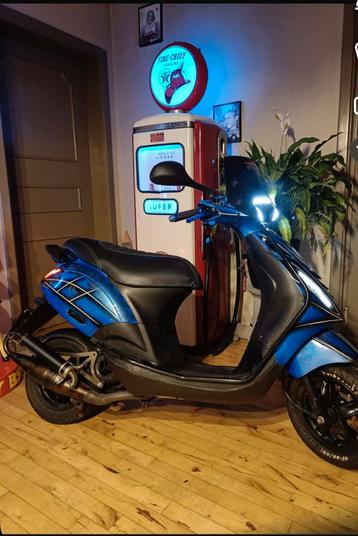 Piaggio zip 70cc, Ophalen, Zo goed als nieuw, Zip
