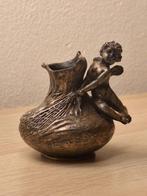D'epoque art nouveau petit vase en metal argenté, Ophalen