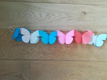 Banderole papillons beschikbaar voor biedingen
