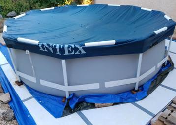 piscine intex disponible aux enchères