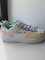 Gloednieuwe Skechers meisjessneakers maat 37, Ophalen, Meisje, Schoenen, Nieuw
