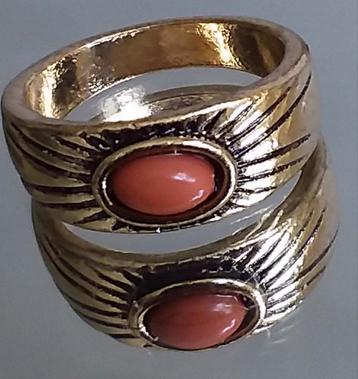Oude vintage super mooi ring.   beschikbaar voor biedingen