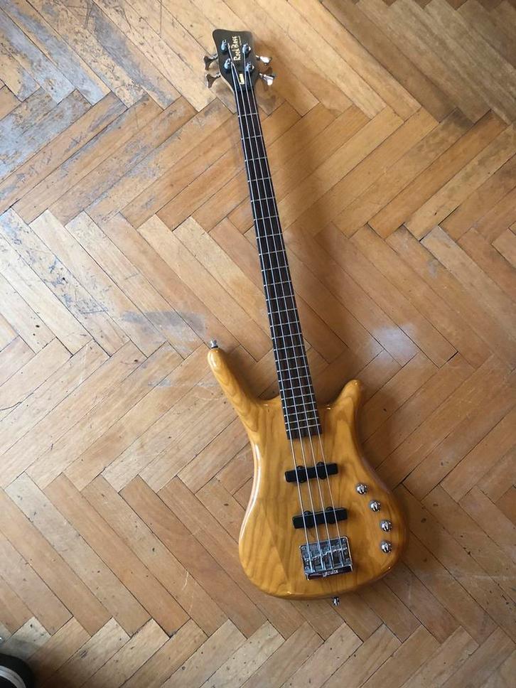 Mooie actieve warwick corvette rockbass, Musique & Instruments, Instruments à corde | Guitares | Basses, Utilisé, Électrique, Enlèvement