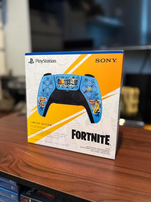 Manette Dualsense PS5 edition limitee - Fortnite, Games en Spelcomputers, Spelcomputers | Sony Consoles | Accessoires, Nieuw, PlayStation 5
