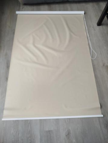 Verduisterend rolgordijn, bevestigen met kleefstrip beschikbaar voor biedingen