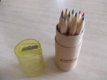 Benodigheden voor Kleuren, Creatief en Anderen. NIEUW. 1€. beschikbaar voor biedingen