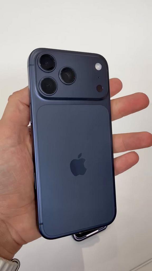 Iphone 17 Pro - 256 GB - Blue - Nieuw, Telecommunicatie, Mobiele telefoons | Apple iPhone, Nieuw, 256 GB, Zonder abonnement, Zonder simlock