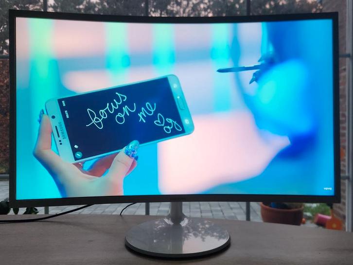 XXL 32inch Samsung monitor, Computers en Software, Monitoren, Zo goed als nieuw, DisplayPort, HDMI, Gaming, LED, Ophalen