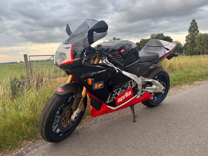 Aprilia rsv 1000 R factory rsv1000 mille rsv4 tuono, Motoren, Motoren | Aprilia, Particulier, Super Sport, meer dan 35 kW, 2 cilinders