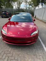 Tesla Model 3 Long Range AWD Ultra Red met FSD en Trekhaak, Auto's, Automaat, USB, Elektrisch, Particulier