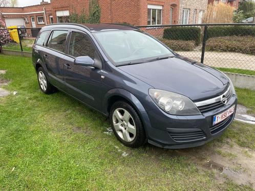 Opel Astra Cosmo bleu, Autos, Opel, Particulier, Astra, ABS, Airbags, Air conditionné, Cruise Control, Assistance au freinage d'urgence