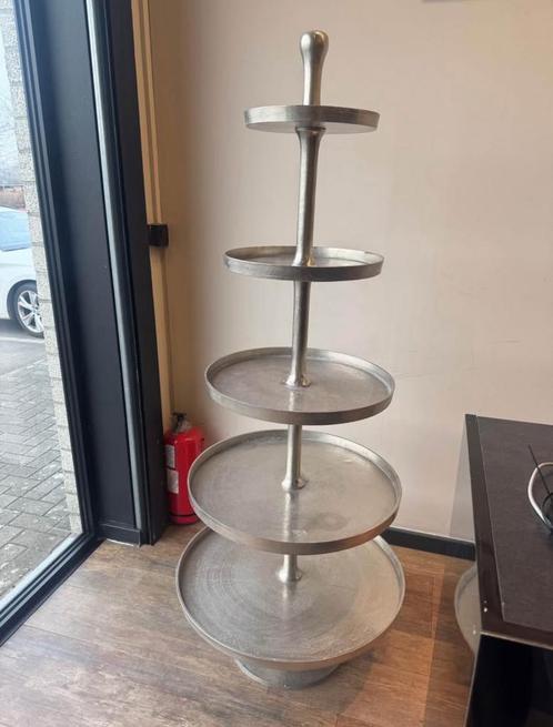 Grote metalen etagère, Huis en Inrichting, Woonaccessoires | Etagères, Zo goed als nieuw, Ophalen