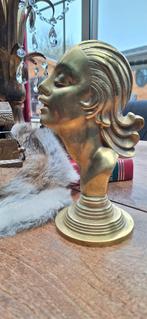 Art nouveau vrouwenbeeldje brons, Enlèvement