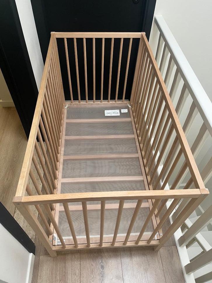 Babybedje, Kinderen en Baby's, Kinderkamer | Bedden, Gebruikt, Minder dan 140 cm, Minder dan 70 cm, Ophalen