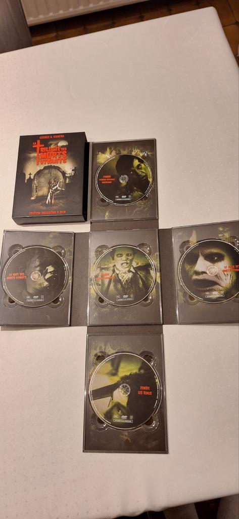 Trilogie des morts vivants 5 dvd (comme neuf), CD & DVD, DVD | Horreur, Comme neuf, Enlèvement