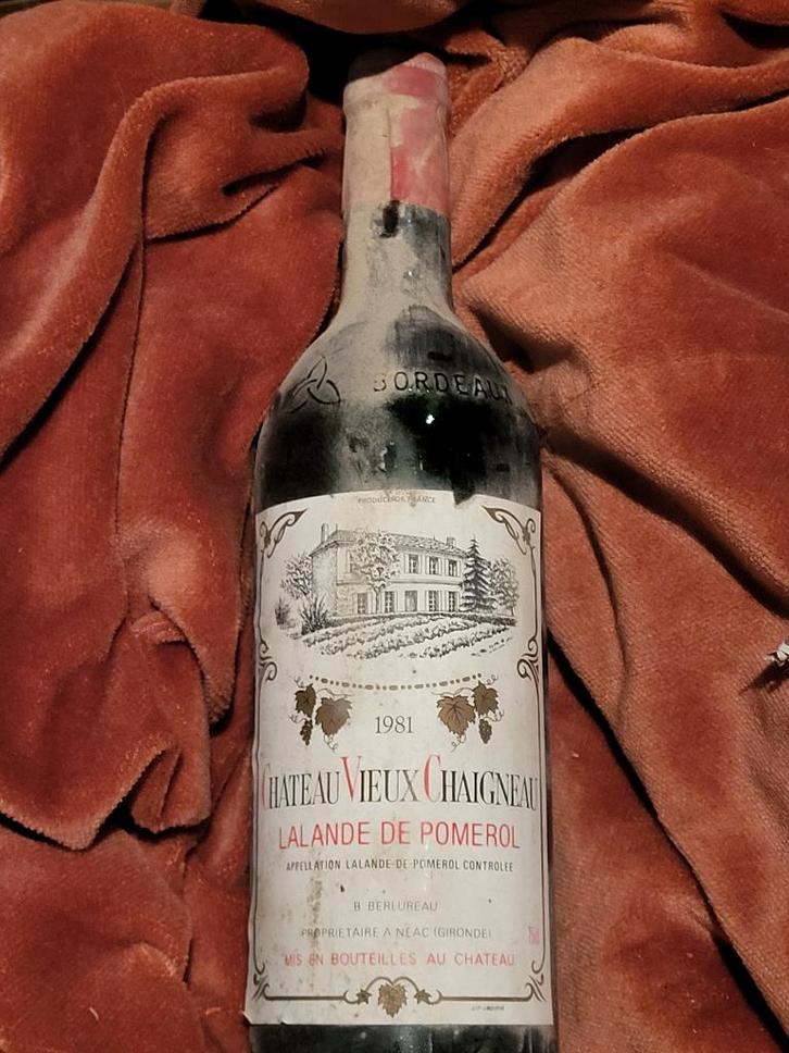 Château vieux chaigneau, Collections, Vins, Neuf, Vin rouge, France, Pleine, Enlèvement